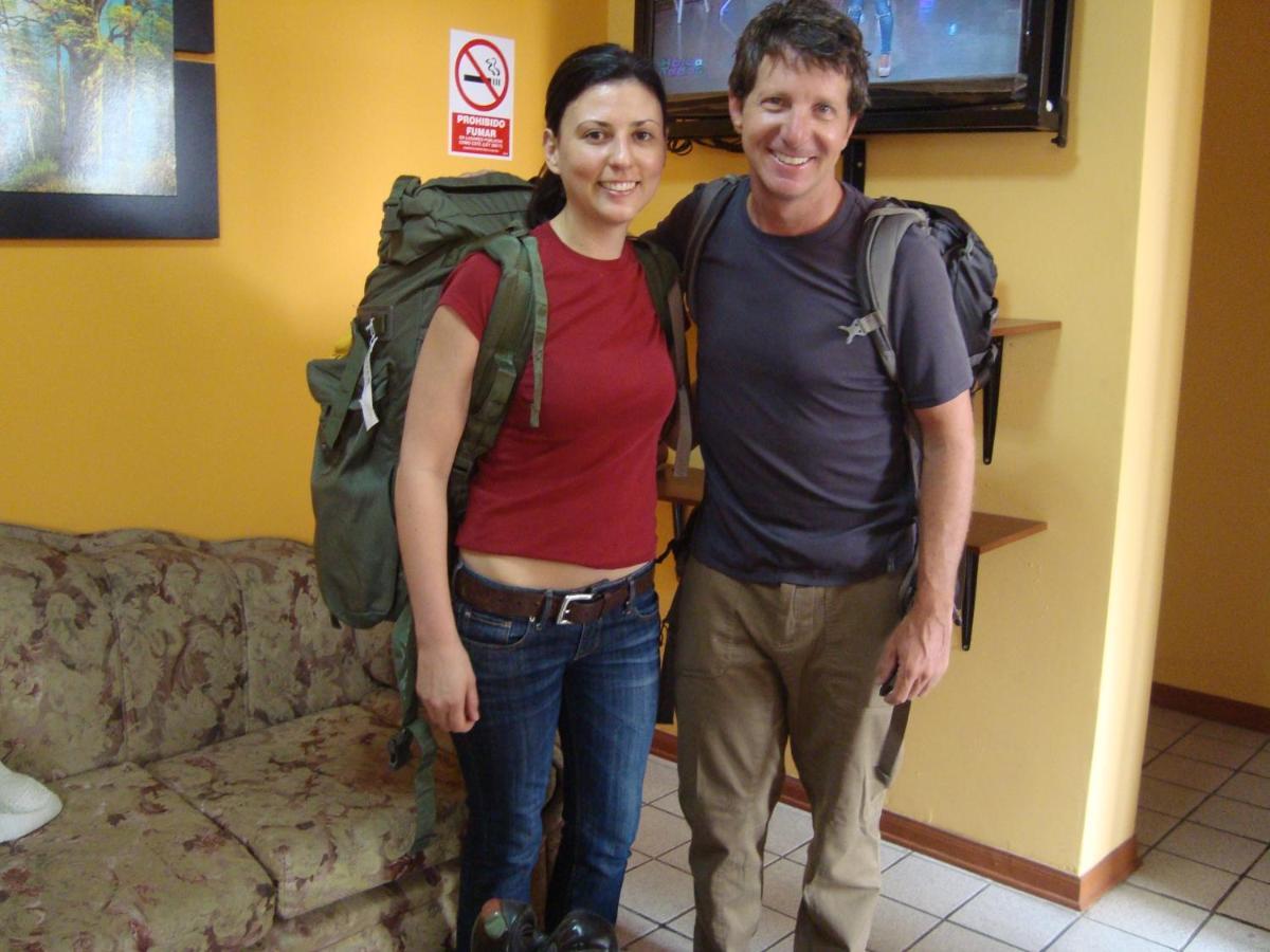 Kurmi Hostel Lima Airport מראה חיצוני תמונה